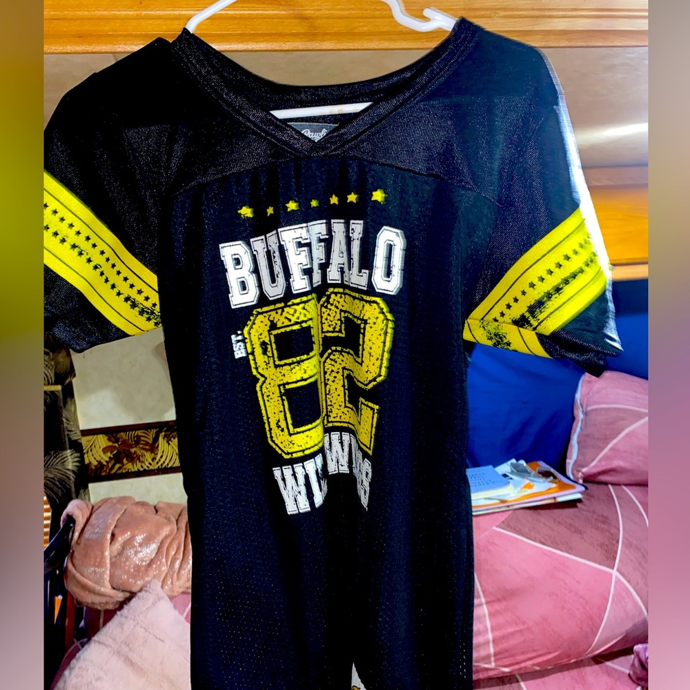 Buffalo Wild Wings Jersey;Medium. No stains! Perfect condition. Newly ordered.